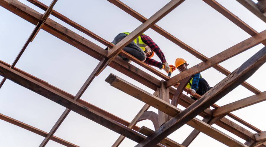 Professional gutter cleaning services in Gallipolis, OH